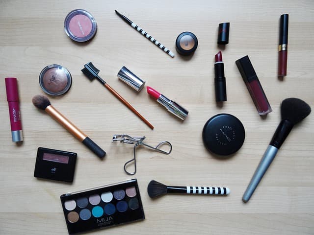 makeup